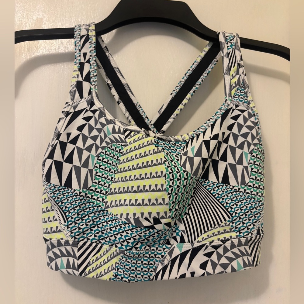 VSX Sport The Player by Victoria's Secret Crossback Sports Bra Size small